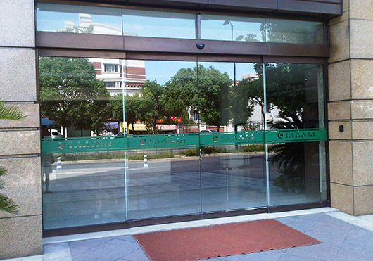 南感应?></div>

          <div   id=